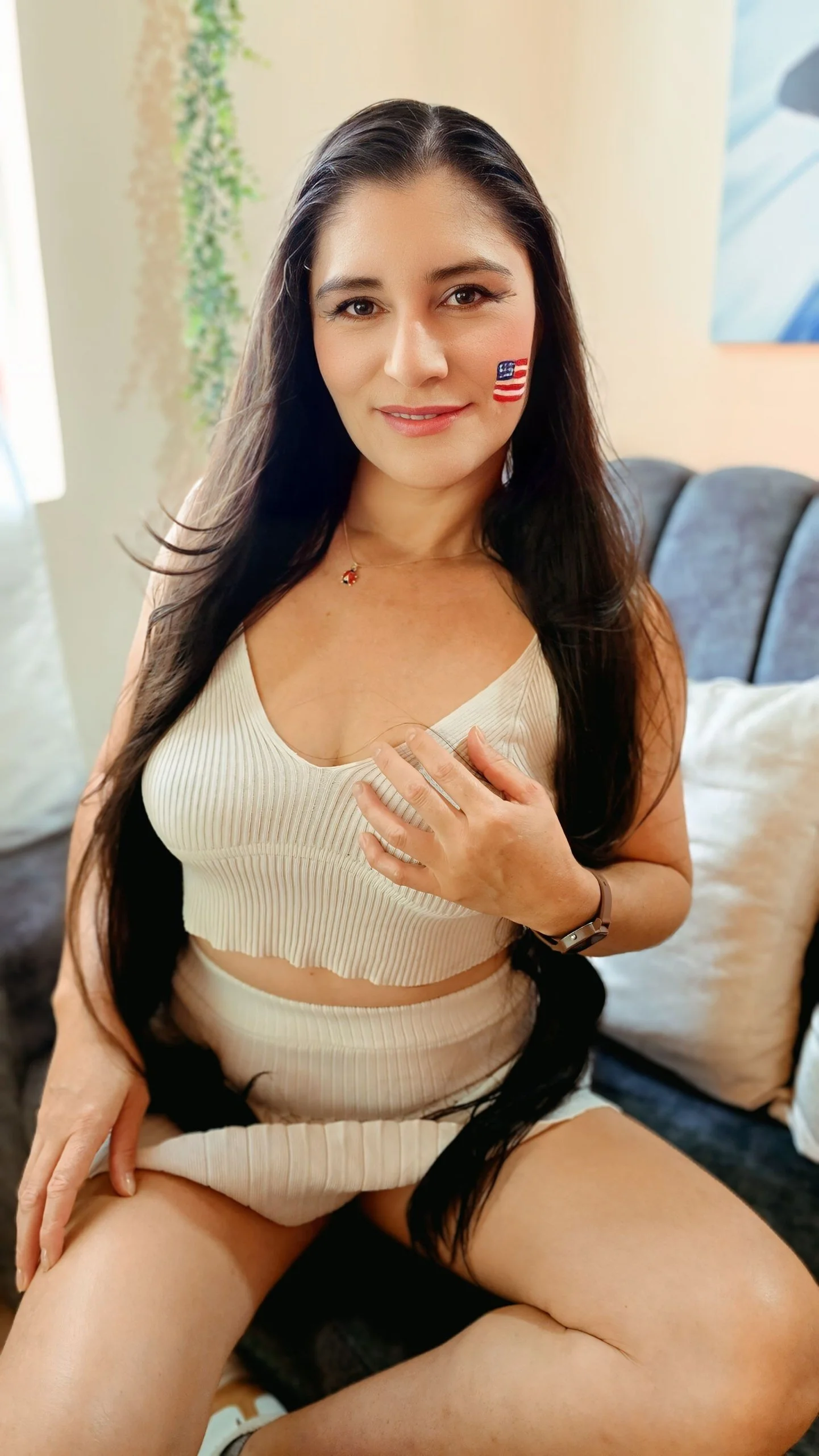 XXX Porn Photo of Nude LUCYMILF_SEXY 20