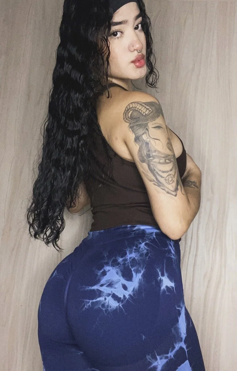 XXX Porn Photo of Nude charlotte_9999 152