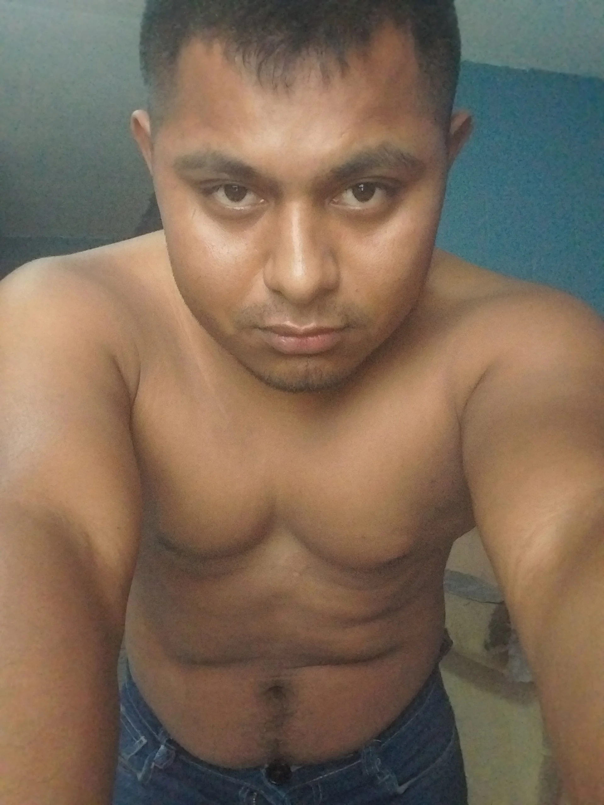 XXX Porn Photo of Nude Tigrecandente 3