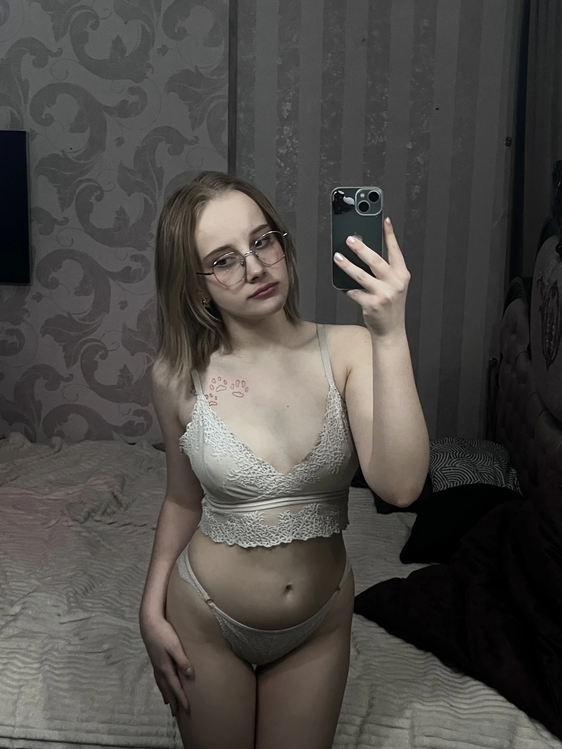 XXX Porn Photo of Nude KirstinMcgeady 11
