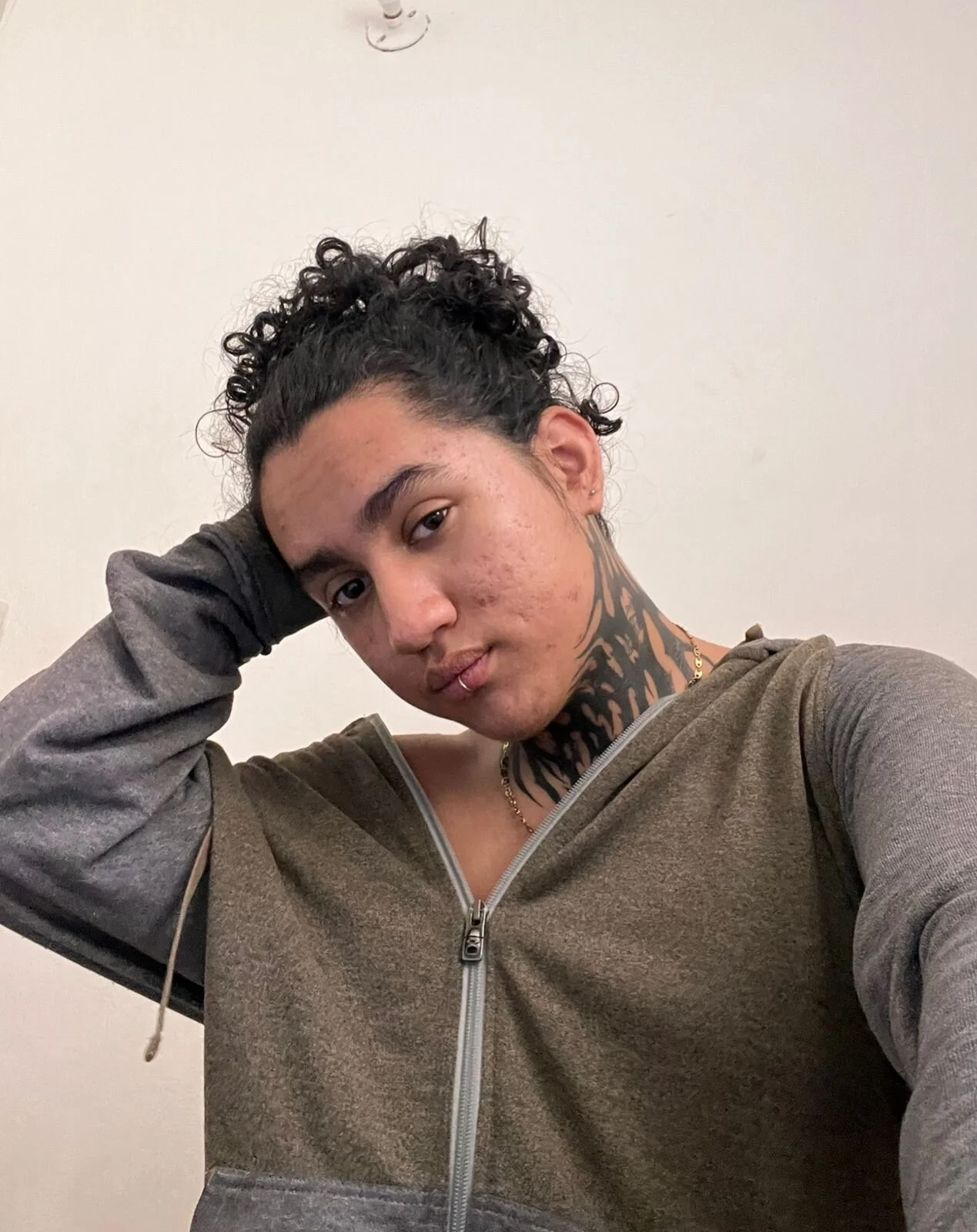 XXX Porn Photo of Nude gael_blanco 1
