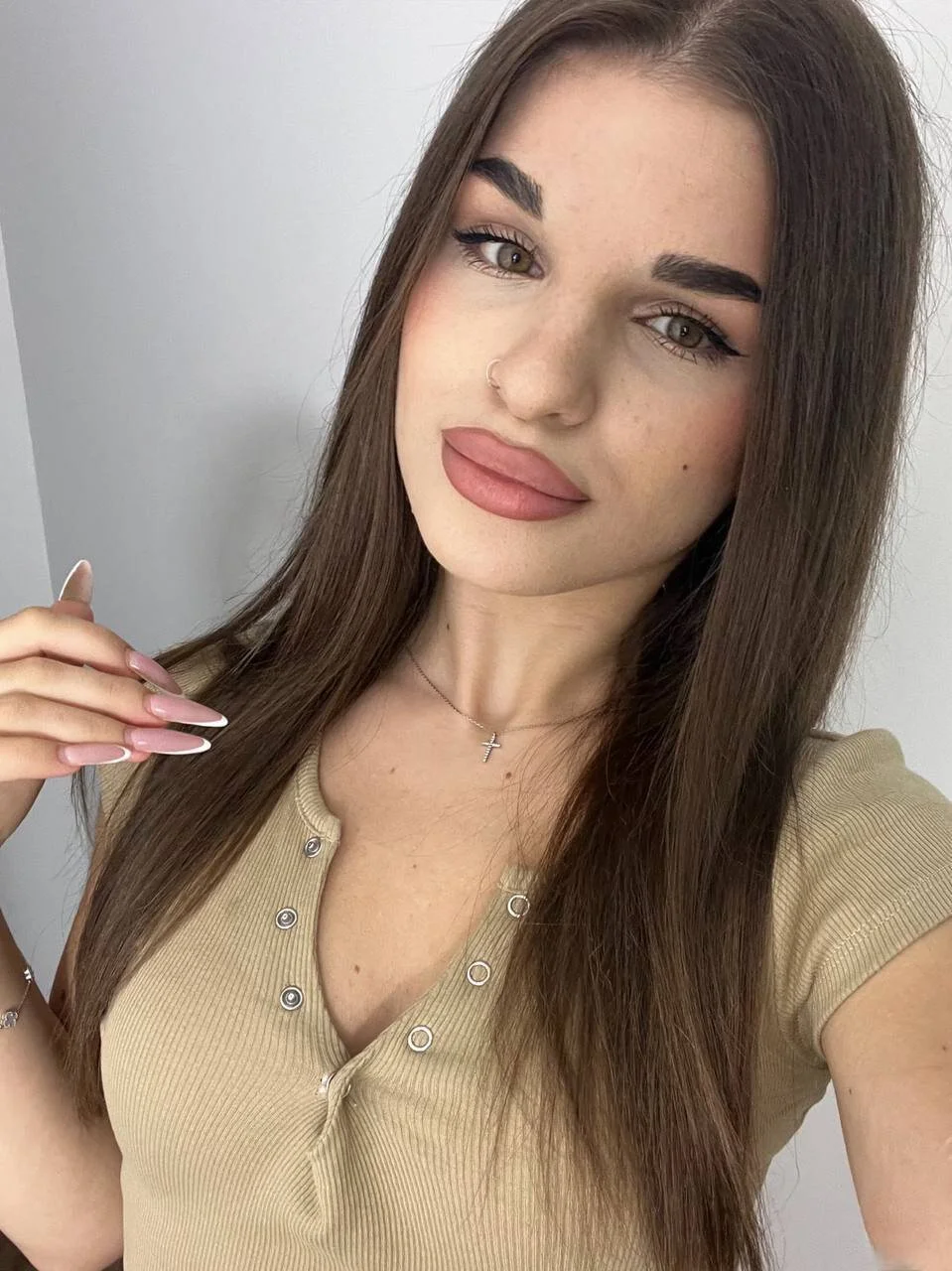 XXX Porn Photo of Nude lili_hotly 15