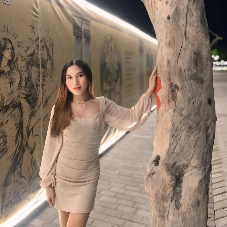 XXX Porn Photo of Nude BigCockLiah 3