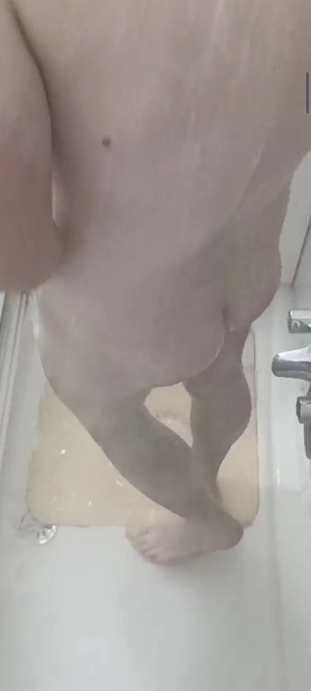 XXX Porn Photo of Nude _gallego_96_ 1