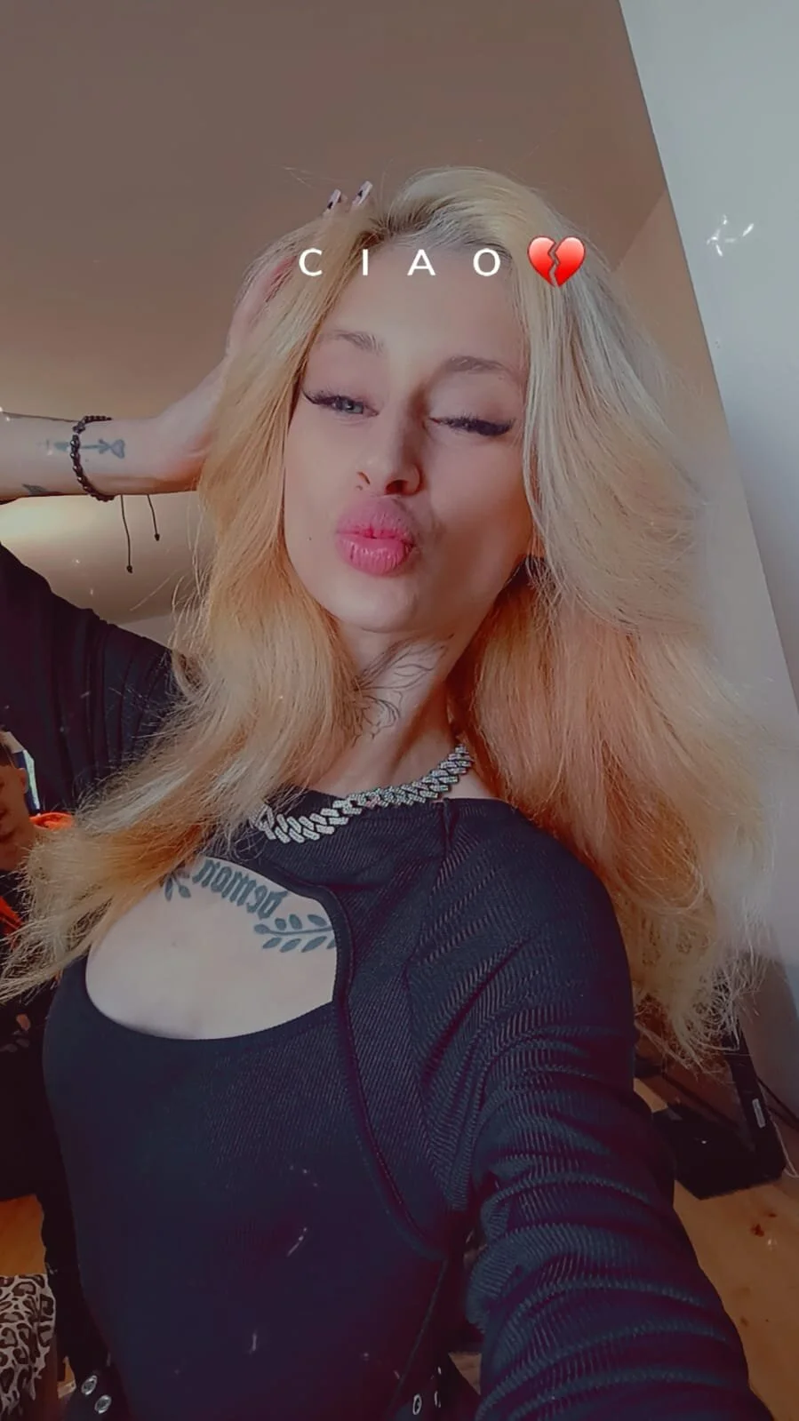 XXX Porn Photo of Nude I_amLolla 7