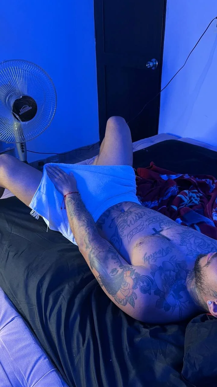 XXX Porn Photo of Nude Leenar_Key 23