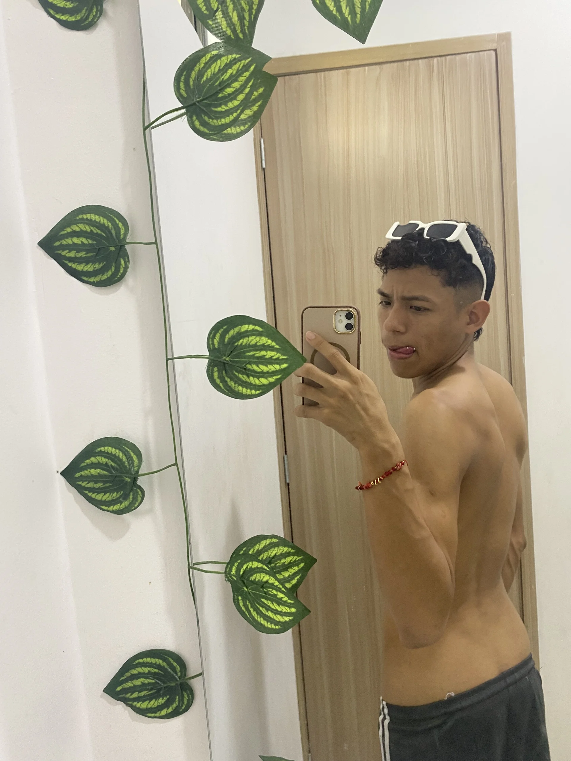 XXX Porn Photo of Nude SKINNY_BOYXXX 13
