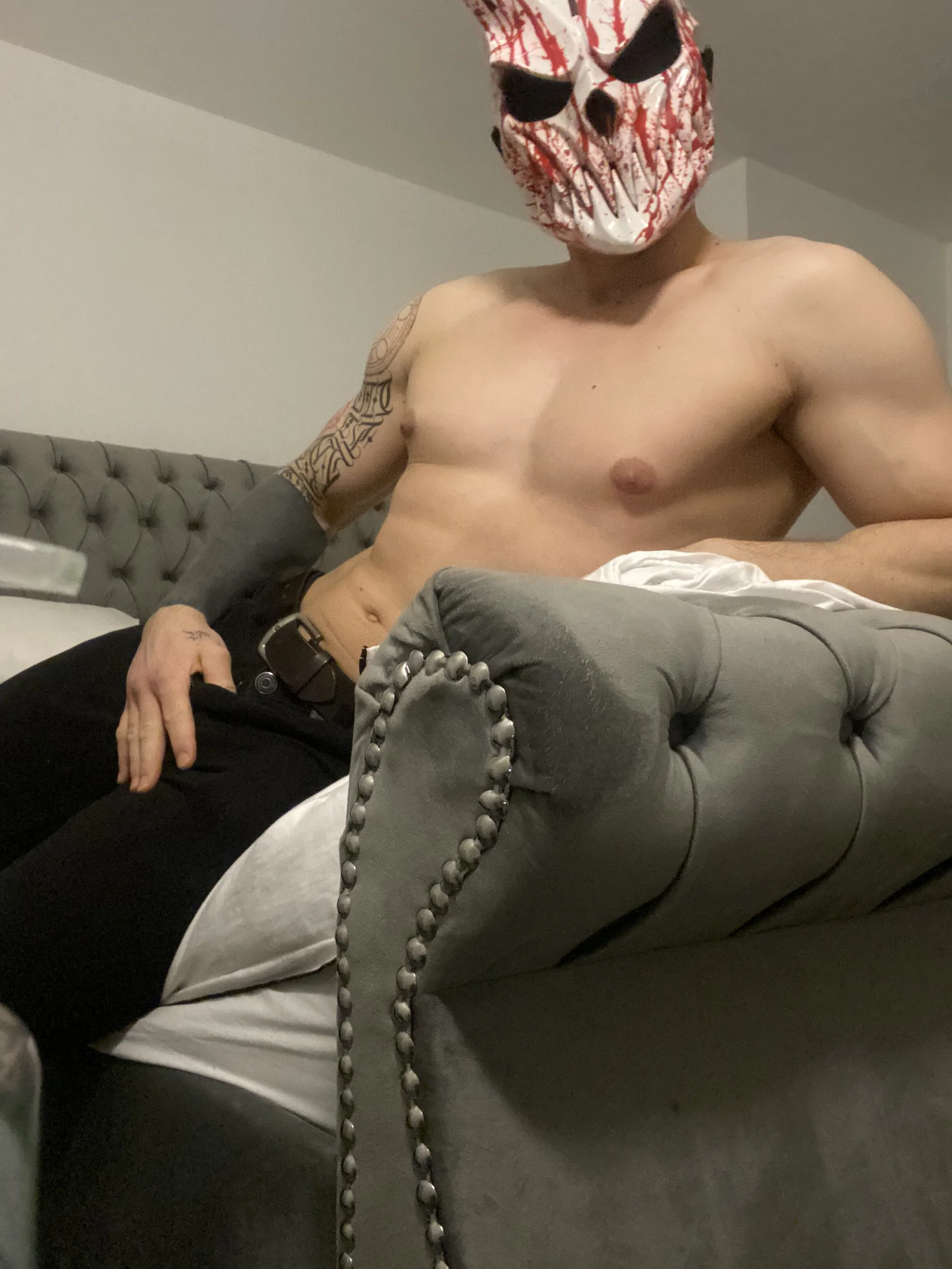 XXX Porn Photo of Nude Deviltitan 6