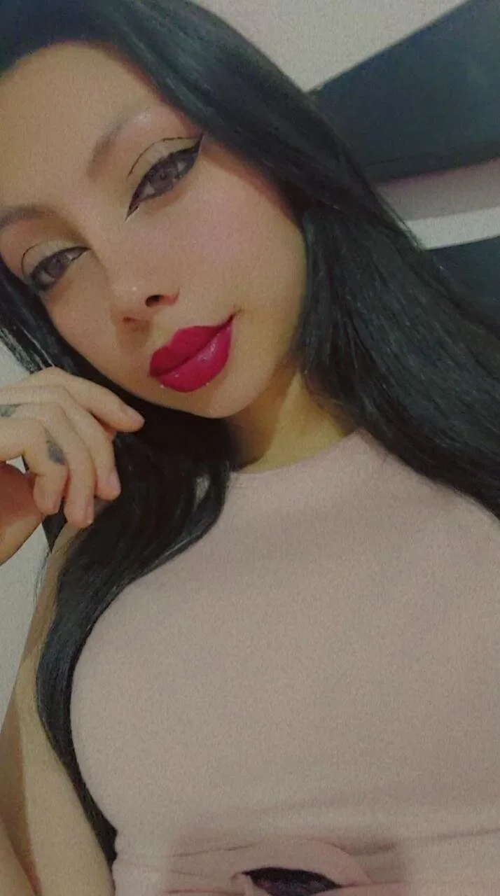 XXX Porn Photo of Nude camiila_ruiz_hh 1
