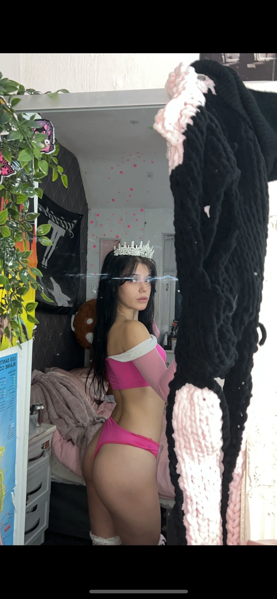 XXX Porn Photo of Nude saphsins 1