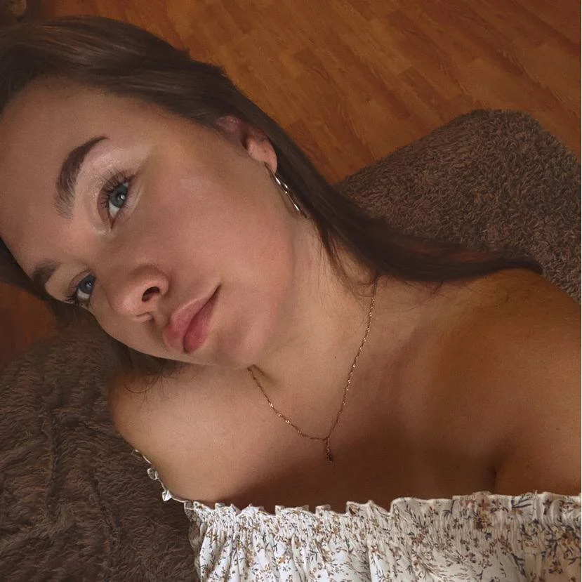 XXX Porn Photo of Nude Aura_boobss 2