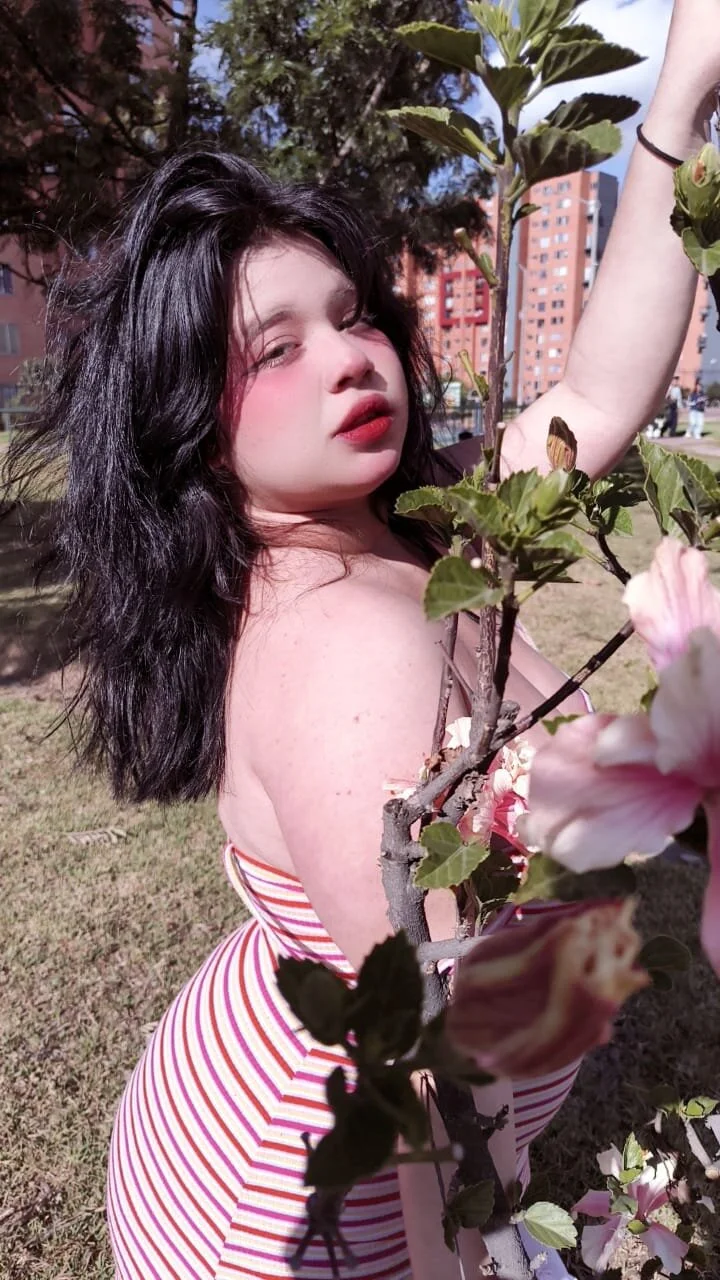 XXX Porn Photo of Nude mari_caroley6 90