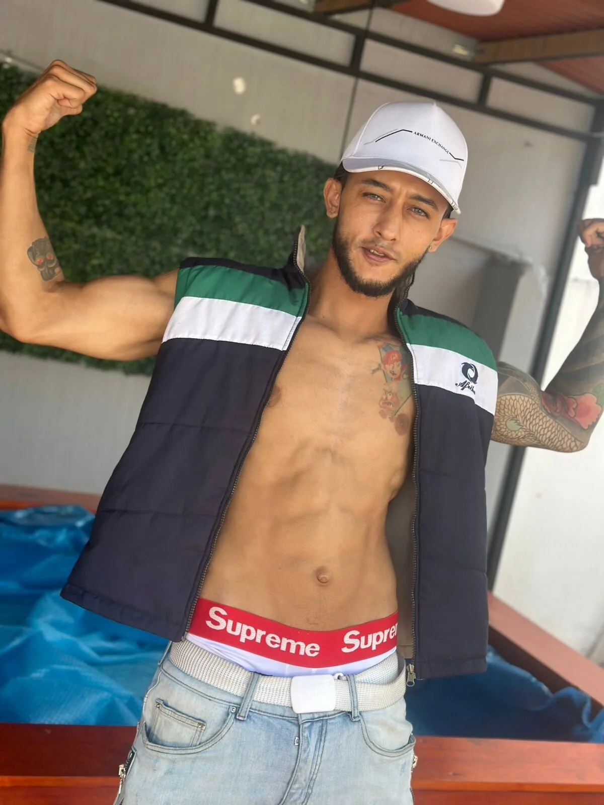 XXX Porn Photo of Nude jonas_conor 40