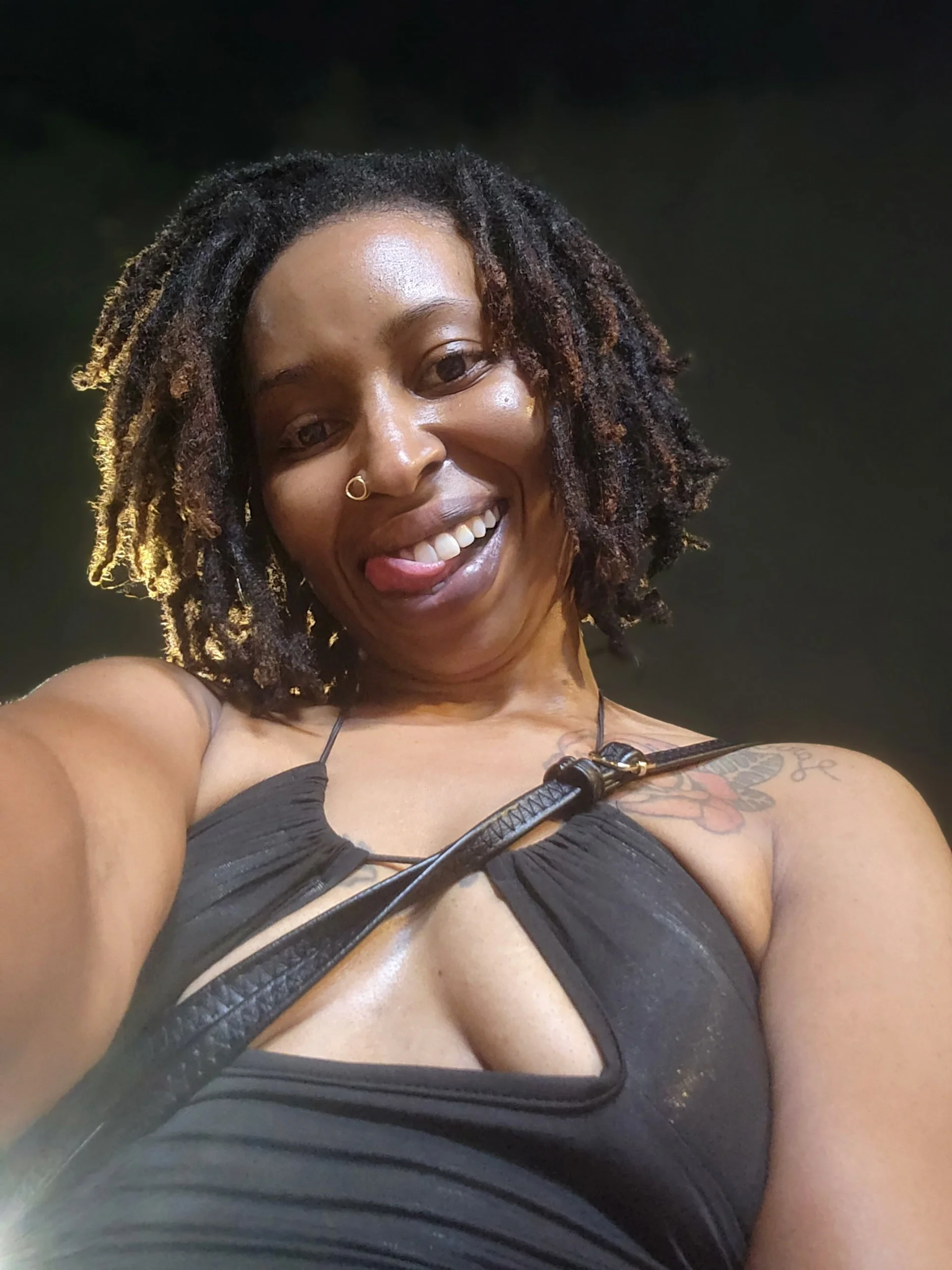 XXX Porn Photo of Nude LeyaHoneybuns 12