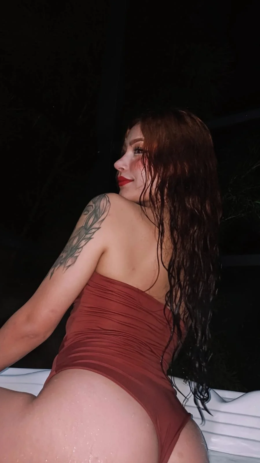 XXX Porn Photo of Nude Popteasegirlss 1