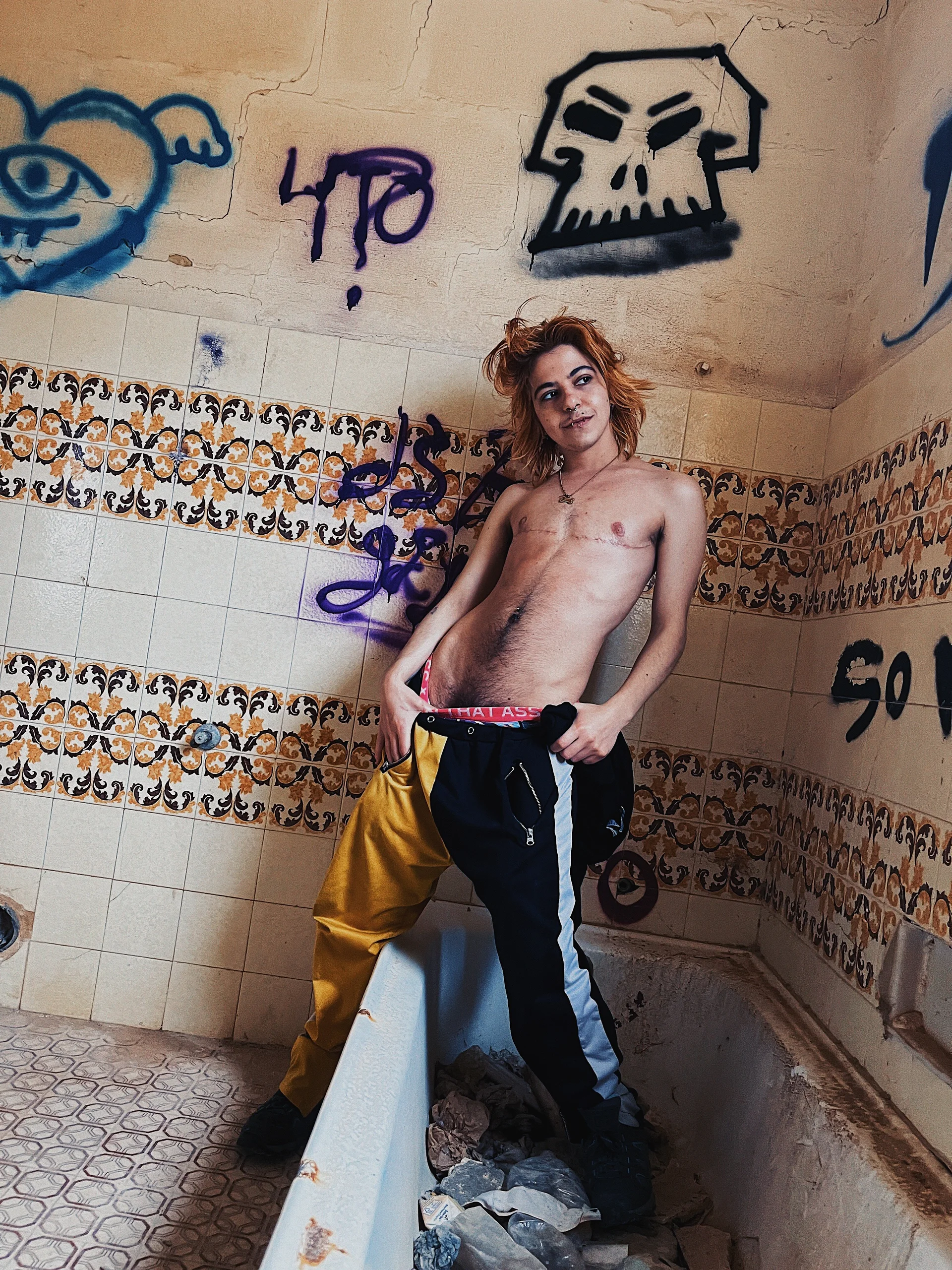 XXX Porn Photo of Nude kuntboyzworld 5