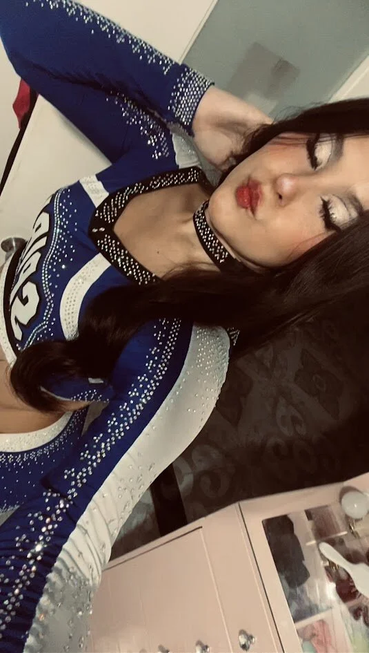 XXX Porn Photo of Nude isaa__doll 7