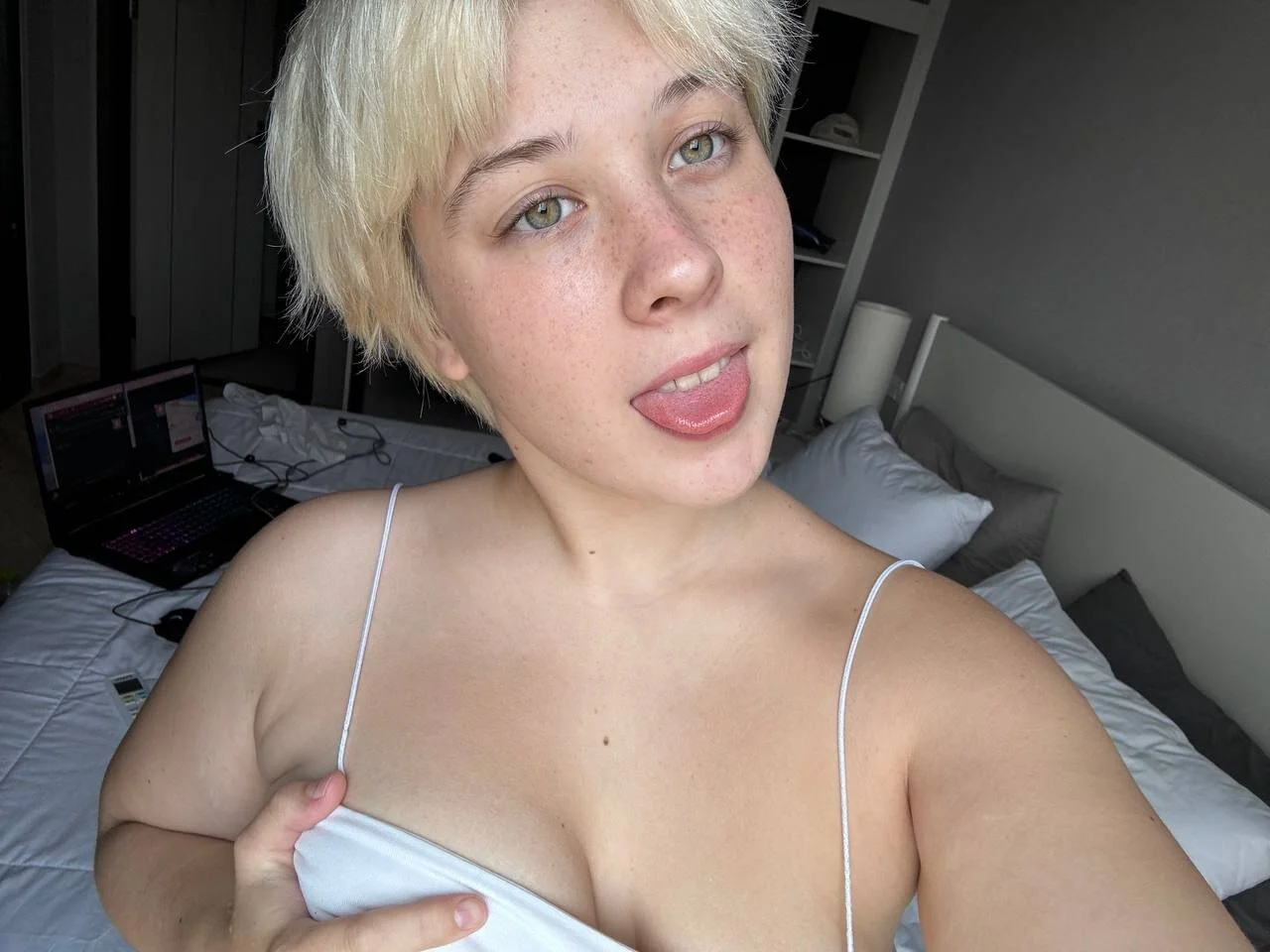 XXX Porn Photo of Nude EvaSuunny 5