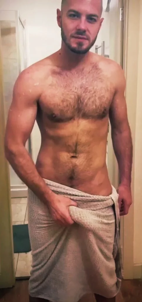 XXX Porn Photo of Nude THE_CHEEKY_ALPHA 5