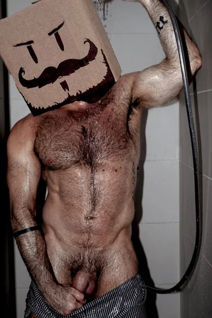 XXX Porn Photo of Nude Sir_box 3