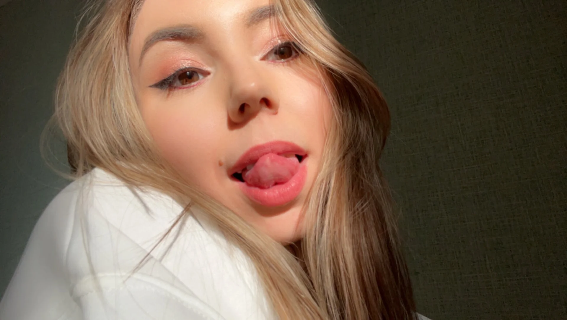 XXX Porn Photo of Nude sweeetyhunter 5