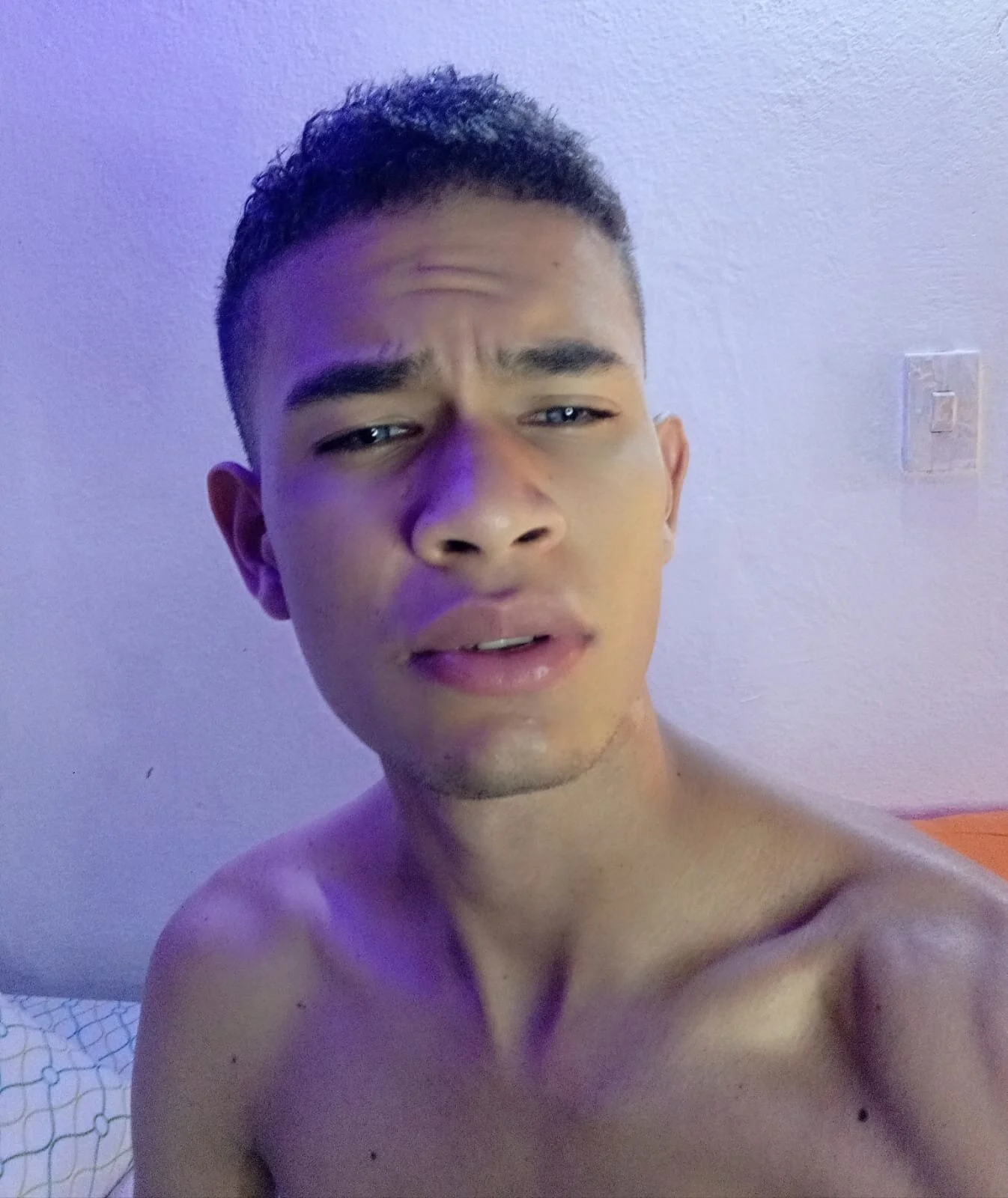XXX Porn Photo of Nude ken_rivera 32