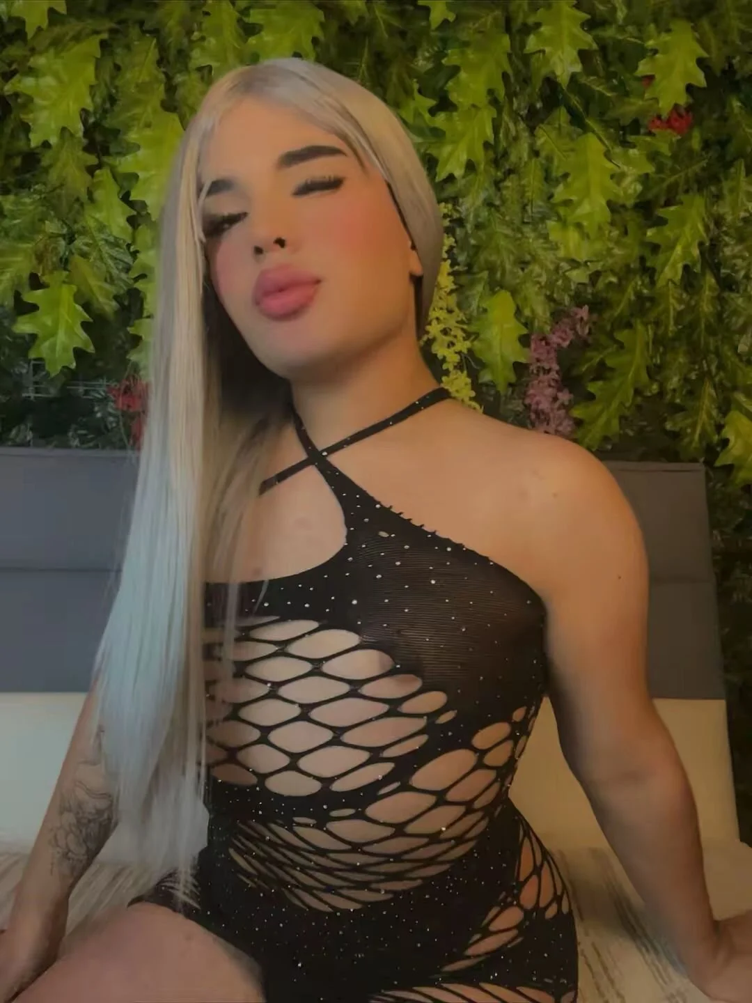 XXX Porn Photo of Nude GlossyBratz 11