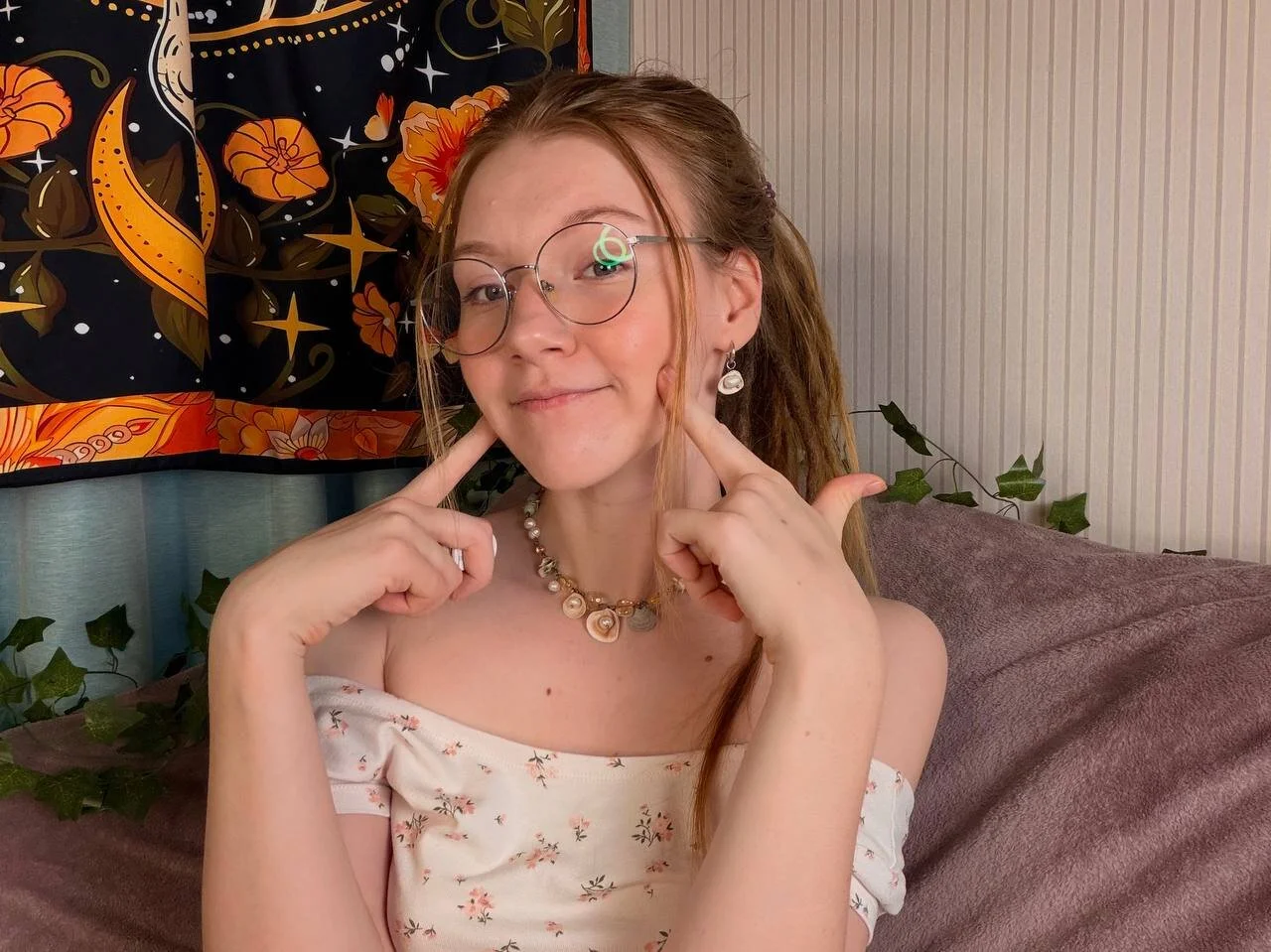 XXX Porn Photo of Nude lyra_thenymph 9