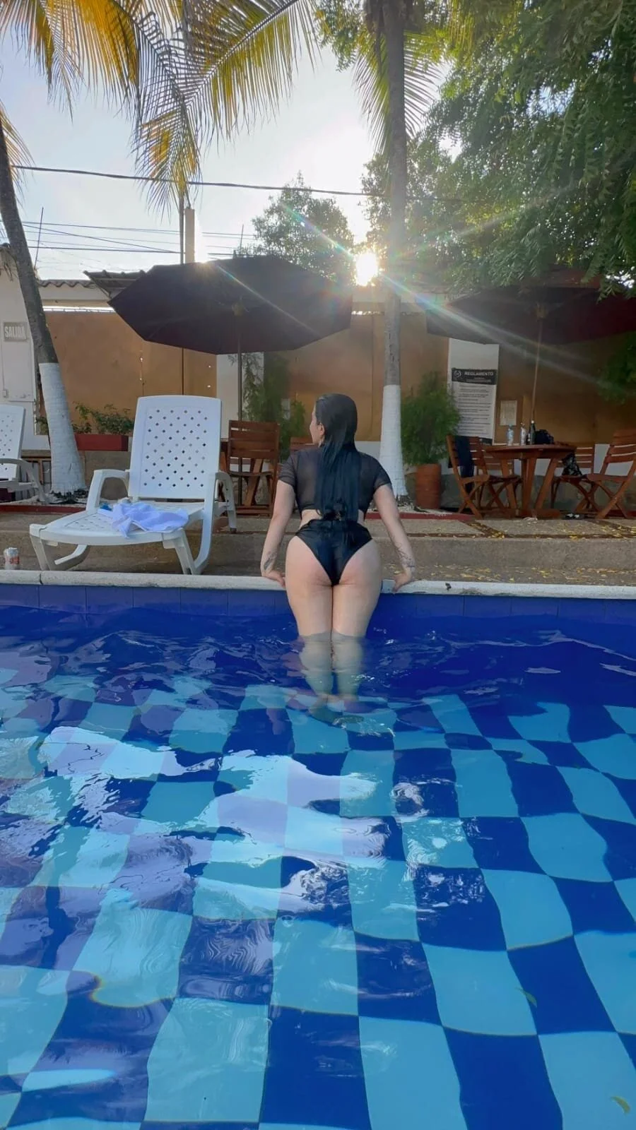 XXX Porn Photo of Nude lady_merlot1 5