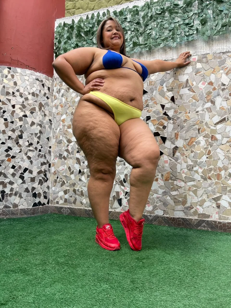 XXX Porn Photo of Nude BustyyJuicy_Rs 93