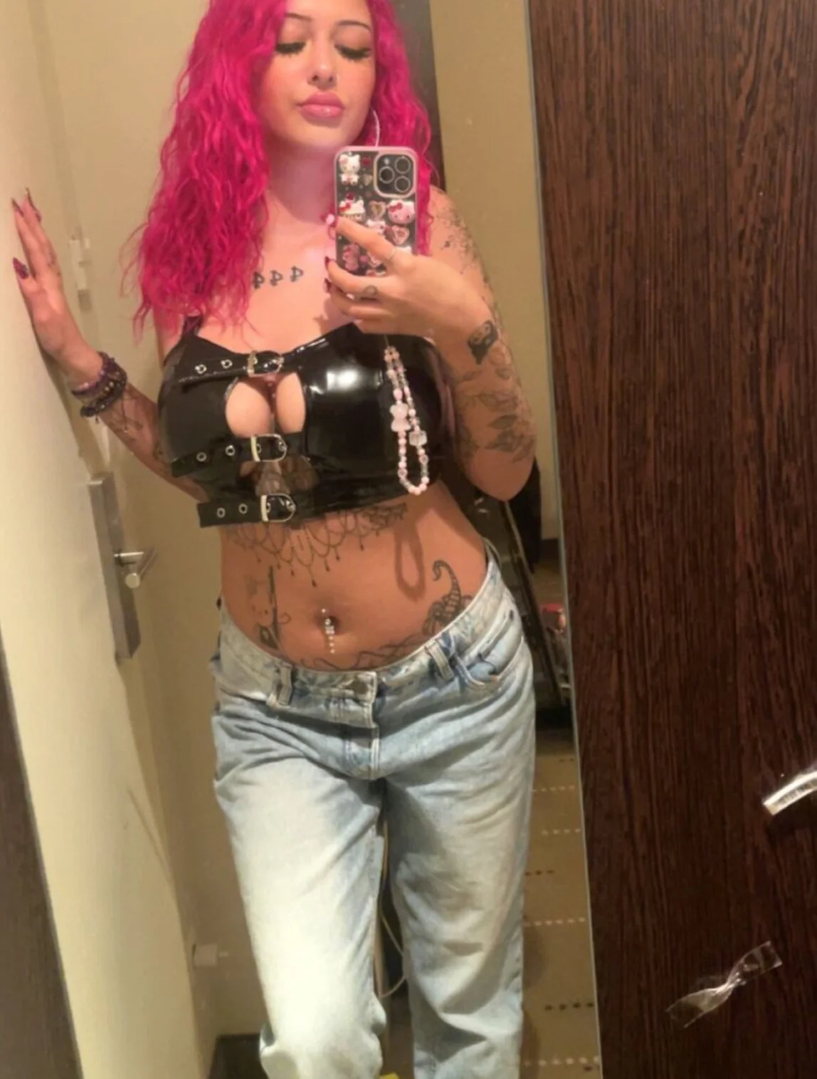 XXX Porn Photo of Nude hellokittyy024 5