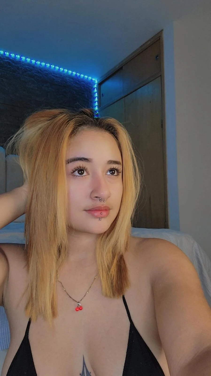 XXX Porn Photo of Nude dayis_sweet 32