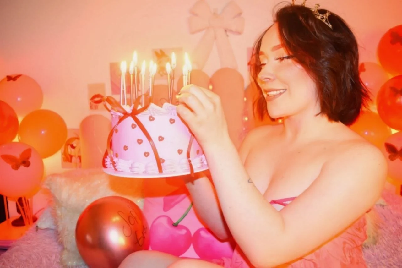 XXX Porn Photo of Nude sofi_graay_ 121