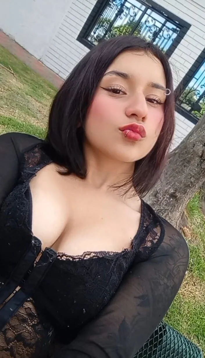 XXX Porn Photo of Nude gabrielaa_castro 4