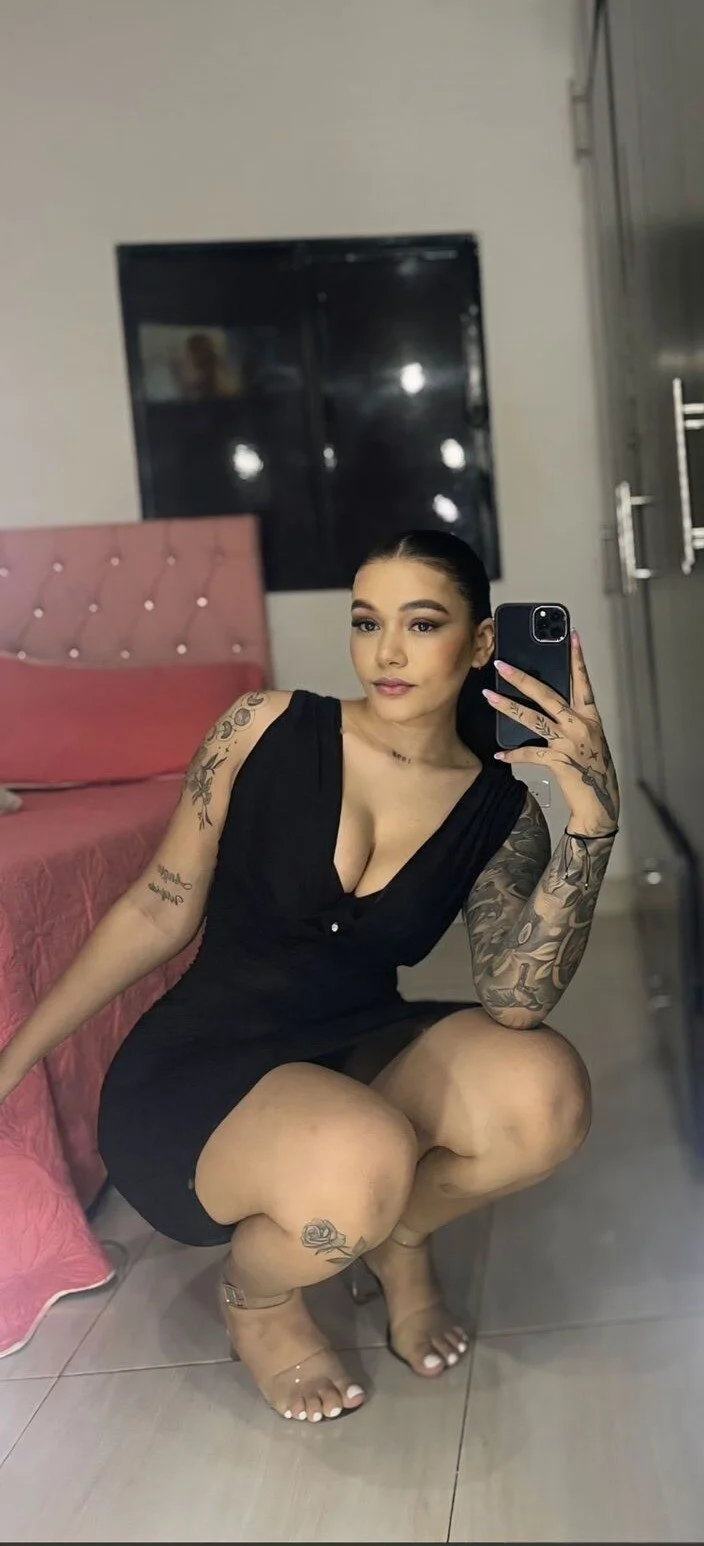XXX Porn Photo of Nude sofiagomez__ 2