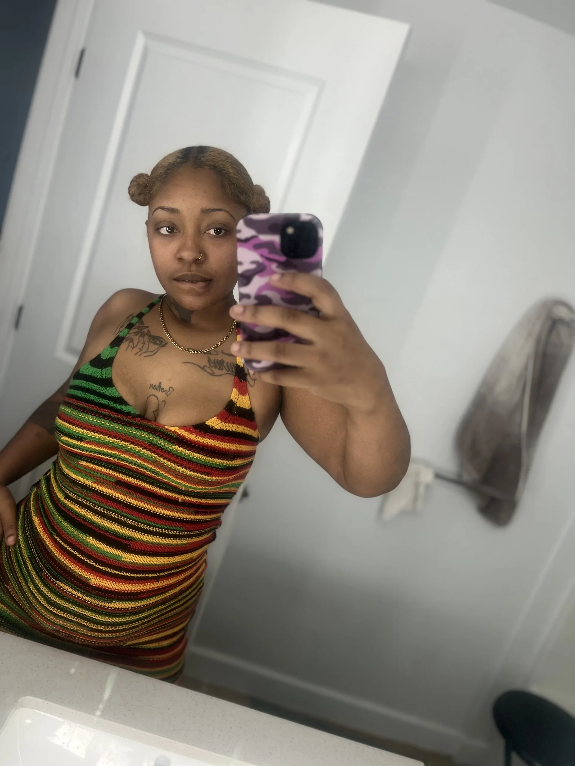 XXX Porn Photo of Nude Queenin_Star 6