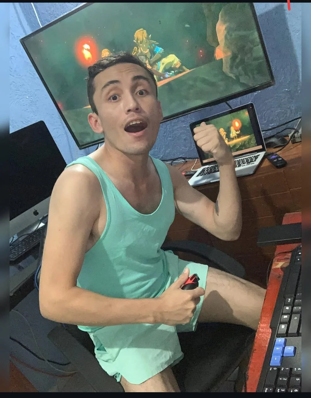 XXX Porn Photo of Nude hornymkfunguy 17