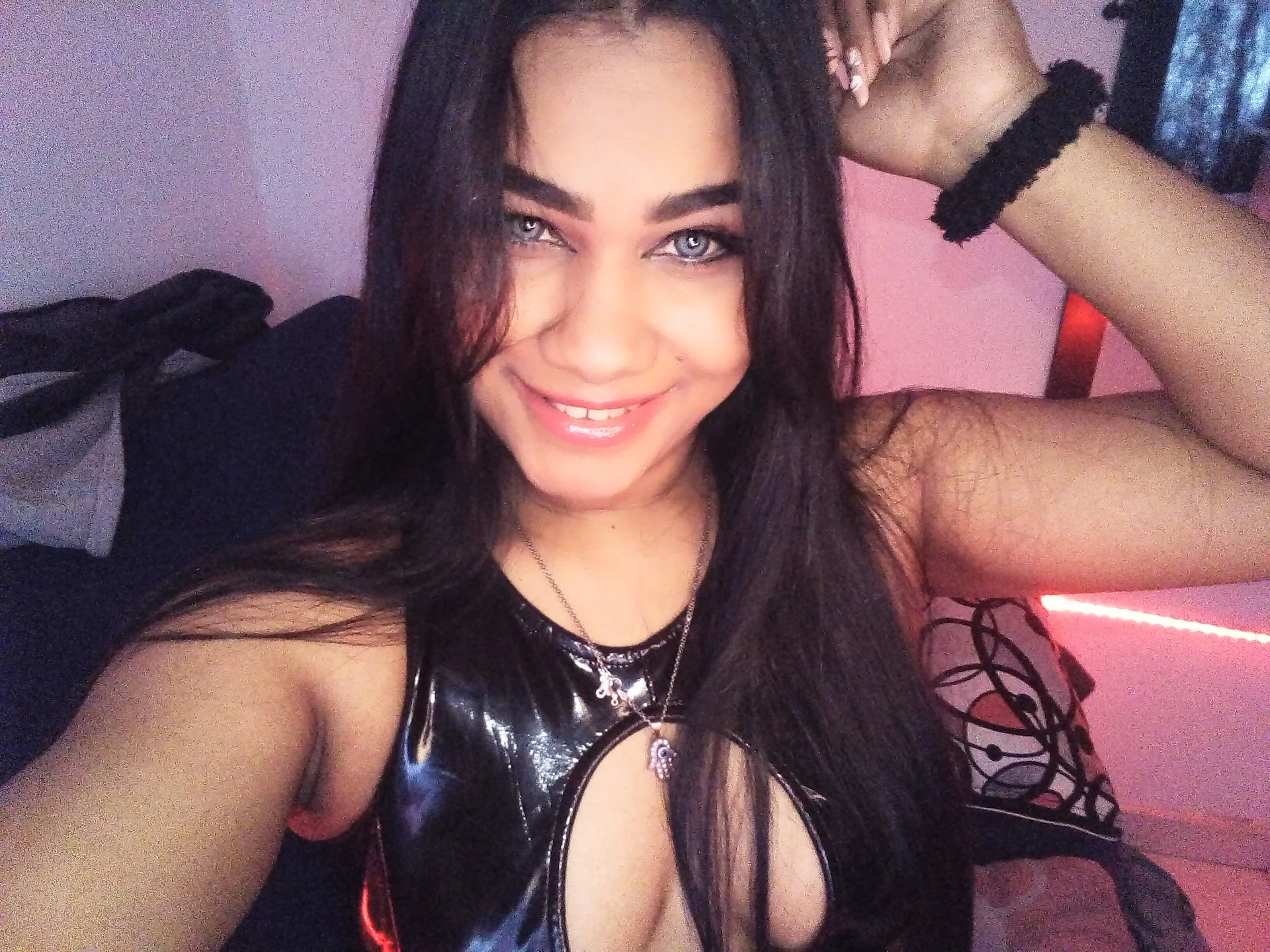 XXX Porn Photo of Nude kiarybell__ 43