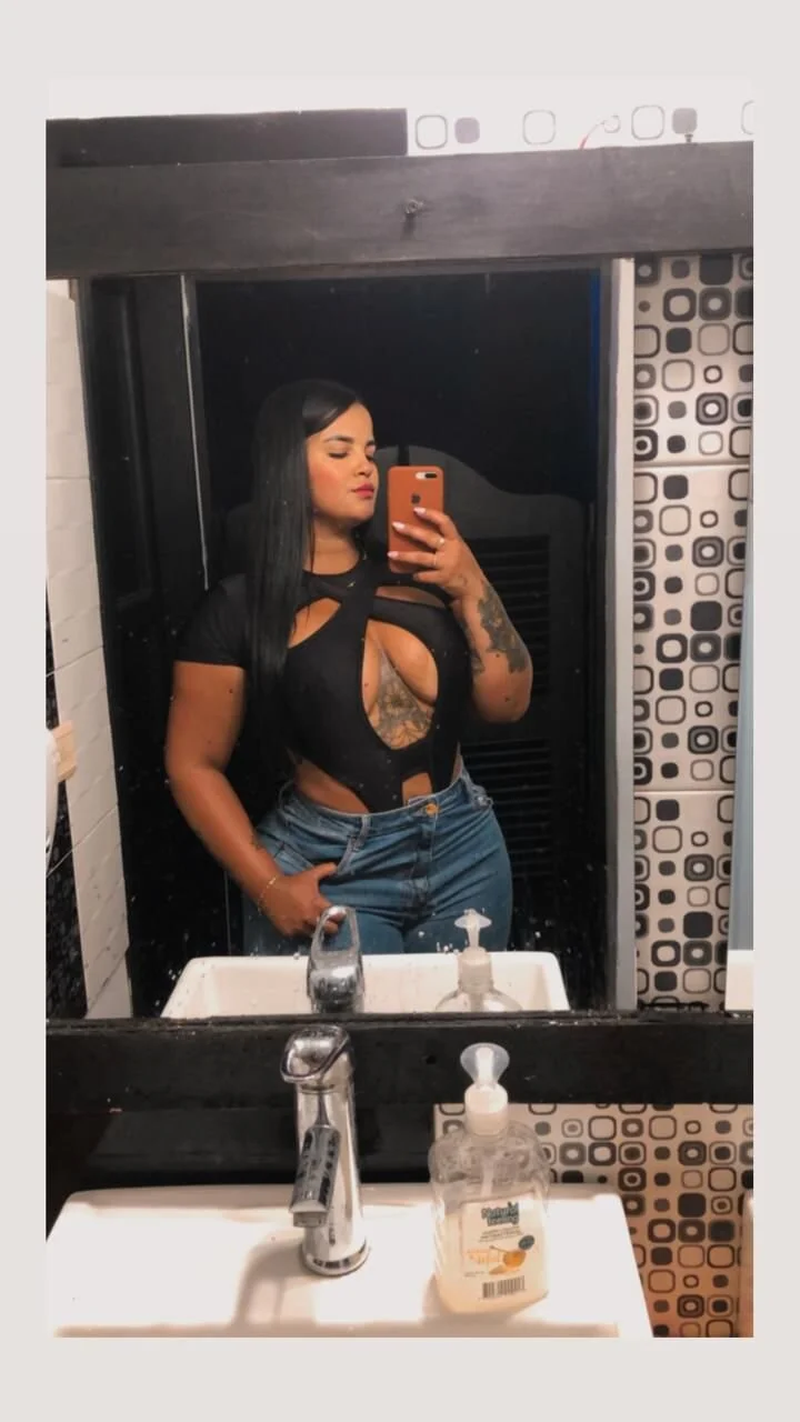 XXX Porn Photo of Nude BigAssBadBitchh 8