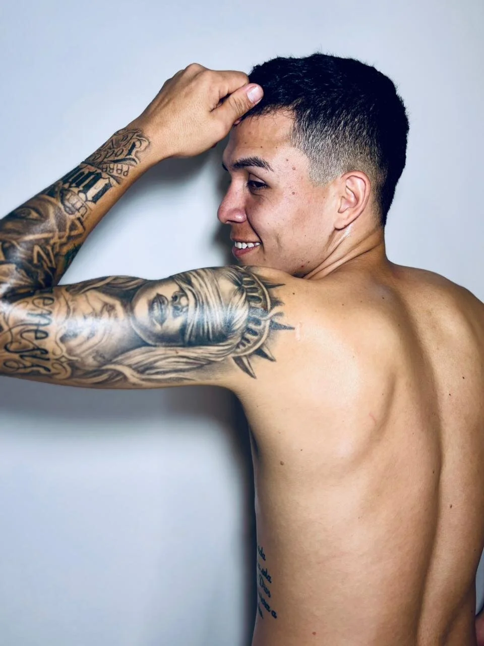 XXX Porn Photo of Nude MrJuan4 6