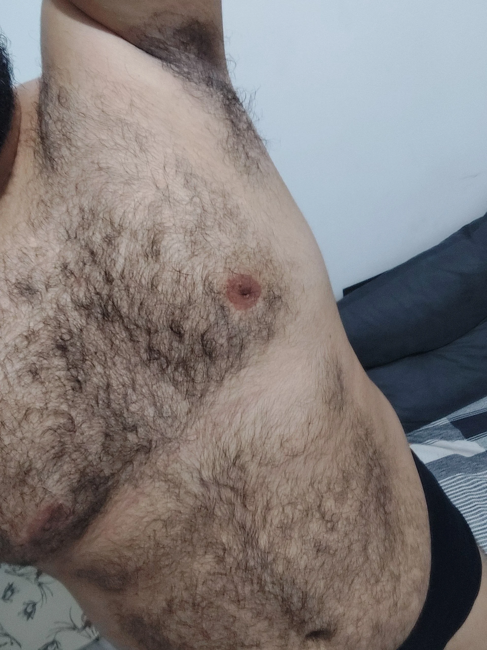 XXX Porn Photo of Nude HairyBear10 1