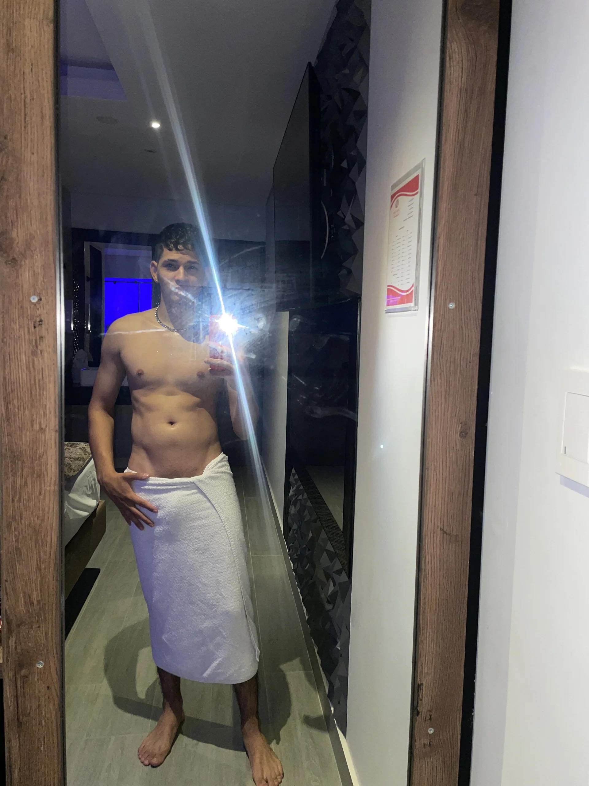 XXX Porn Photo of Nude Pedro_Luxx 23