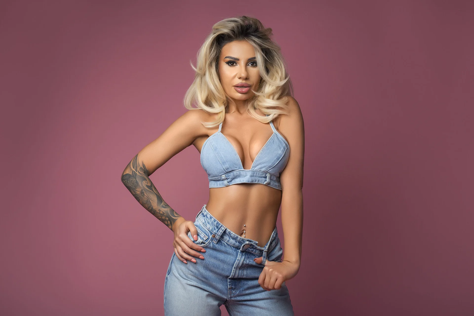 XXX Porn Photo of Nude TheBaeWatch 3