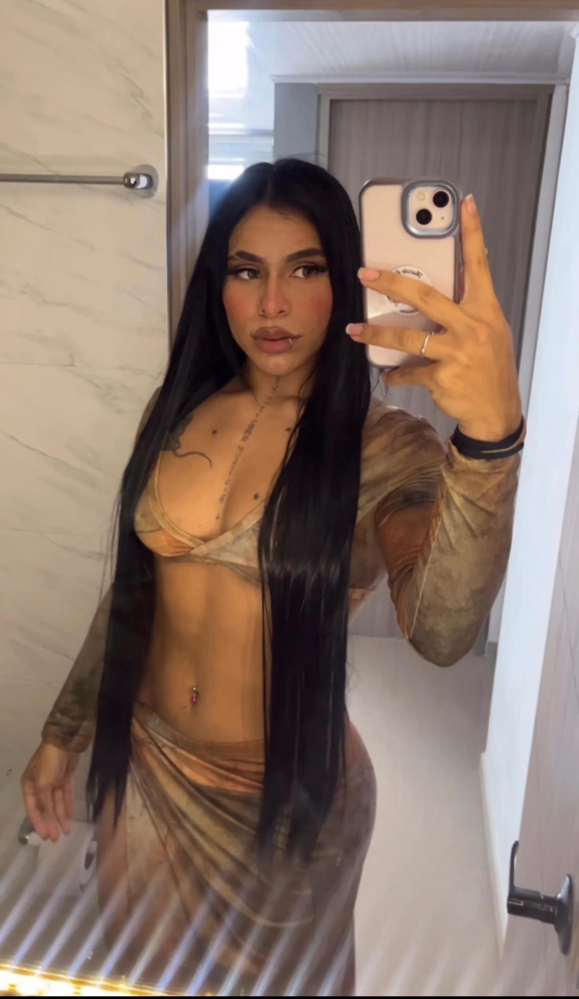 XXX Porn Photo of Nude SaraAndrade_ 4