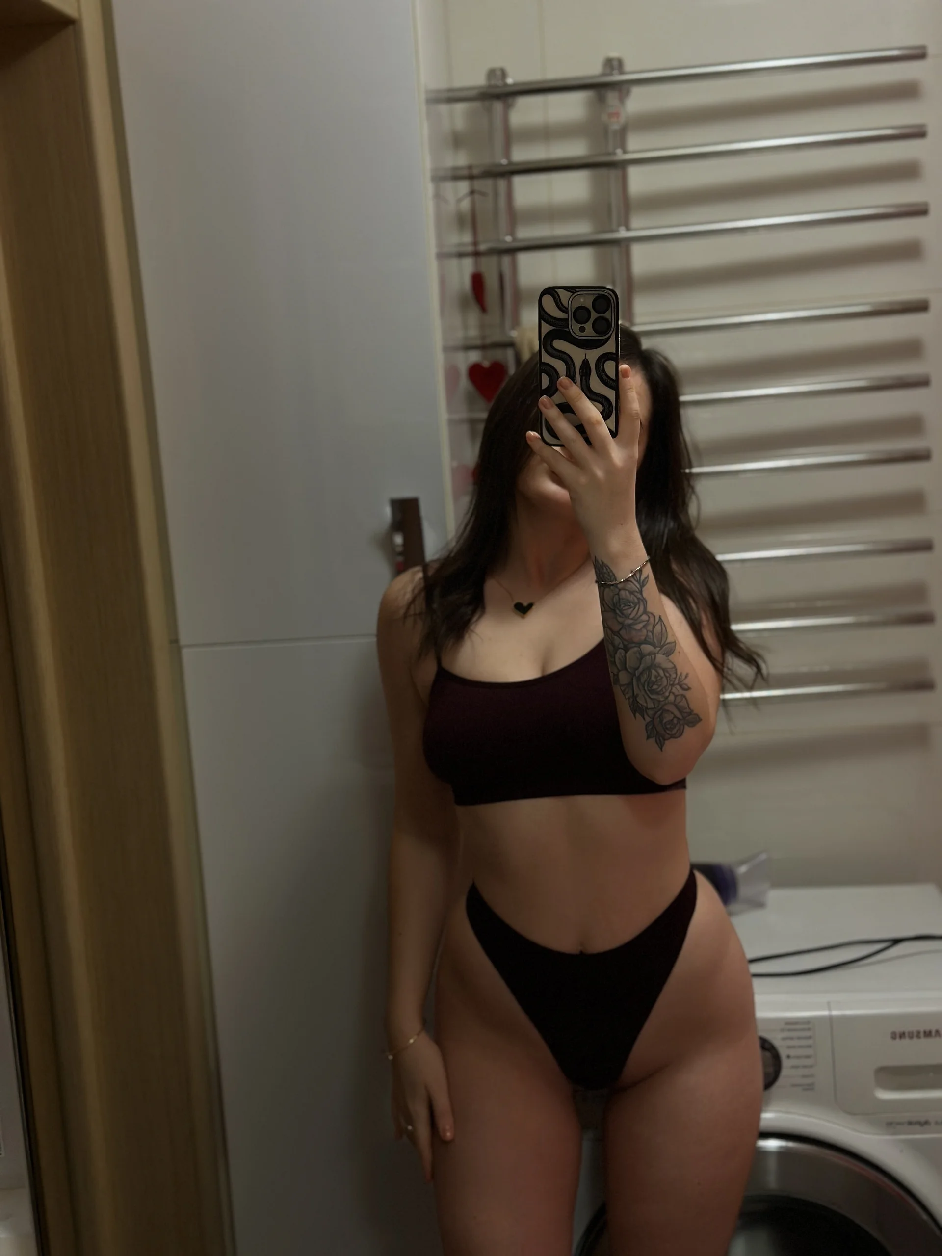 XXX Porn Photo of Nude RoseViki 37