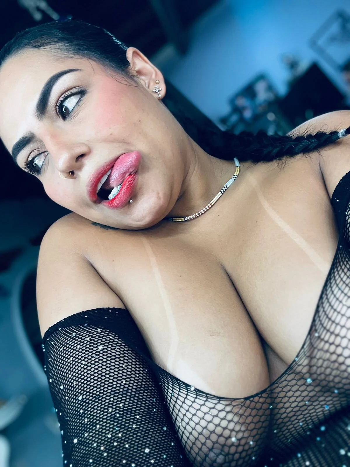 XXX Porn Photo of Nude kiana_cream 740