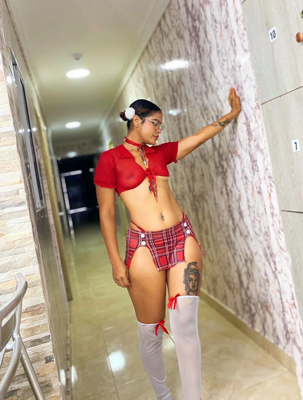 XXX Porn Photo of Nude IVISBOUNCYASS 270