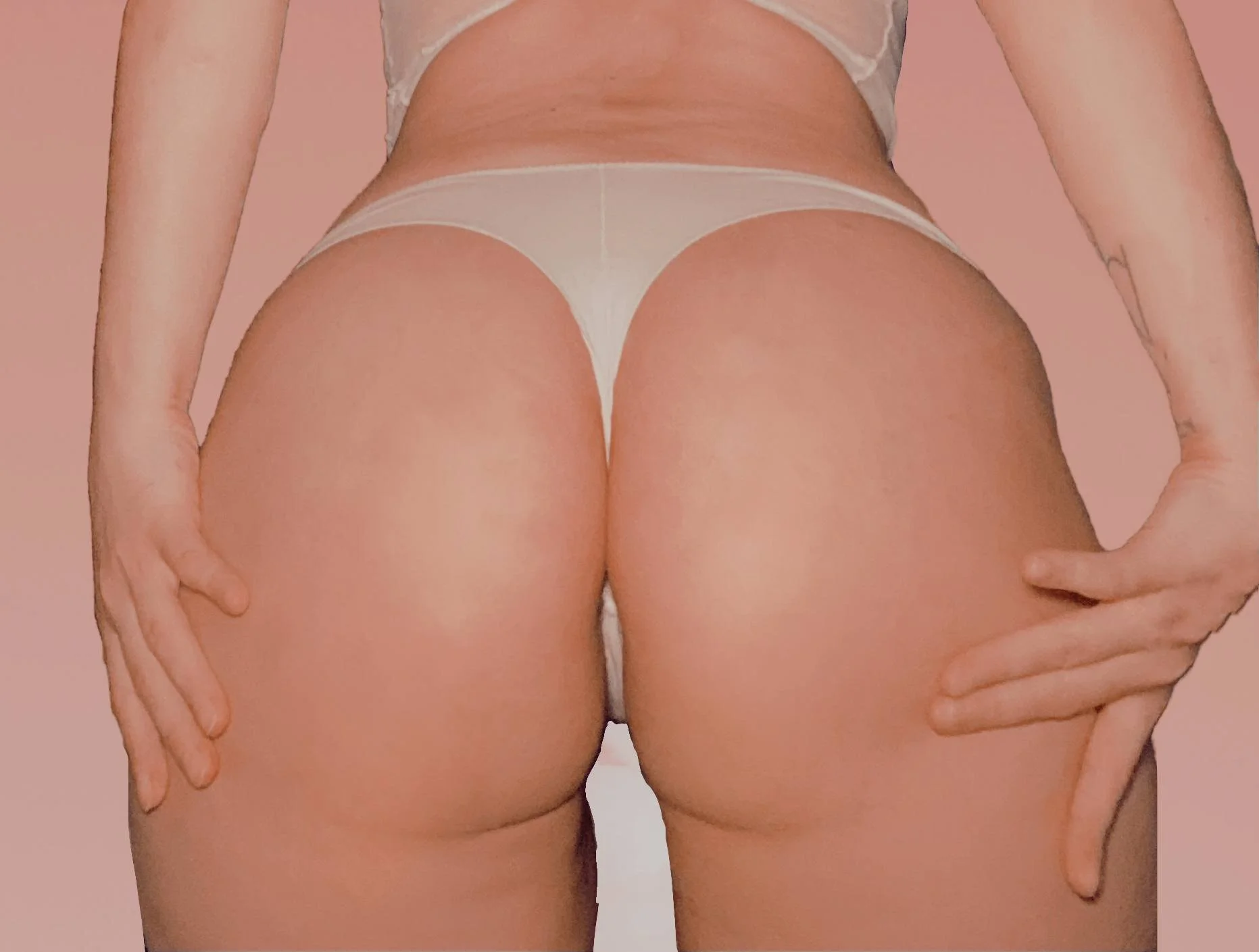 XXX Porn Photo of Nude peachy_fortune 2