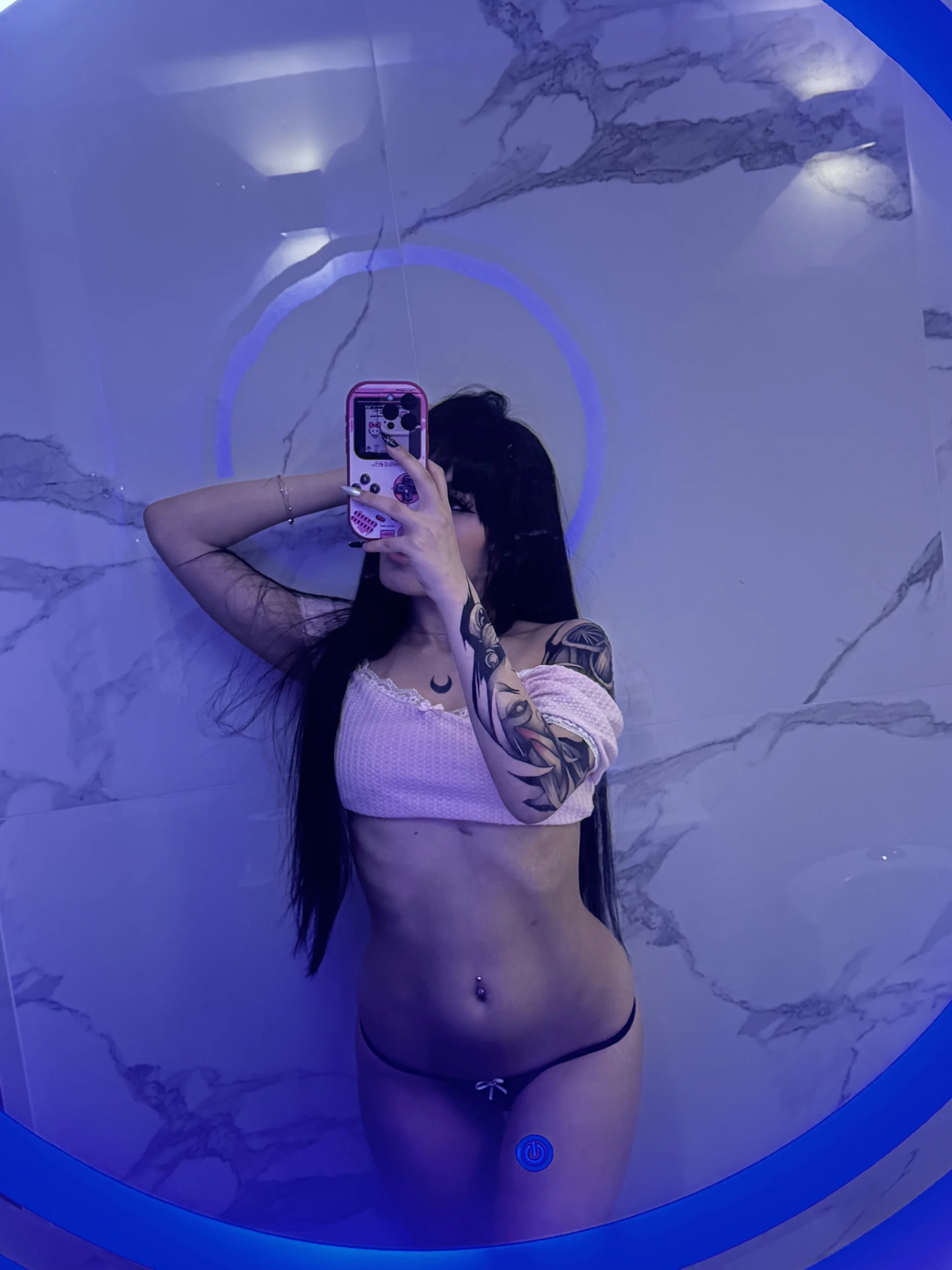 XXX Porn Photo of Nude cuteezoe 10