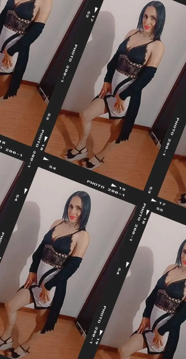XXX Porn Photo of Nude Corina_hot 2